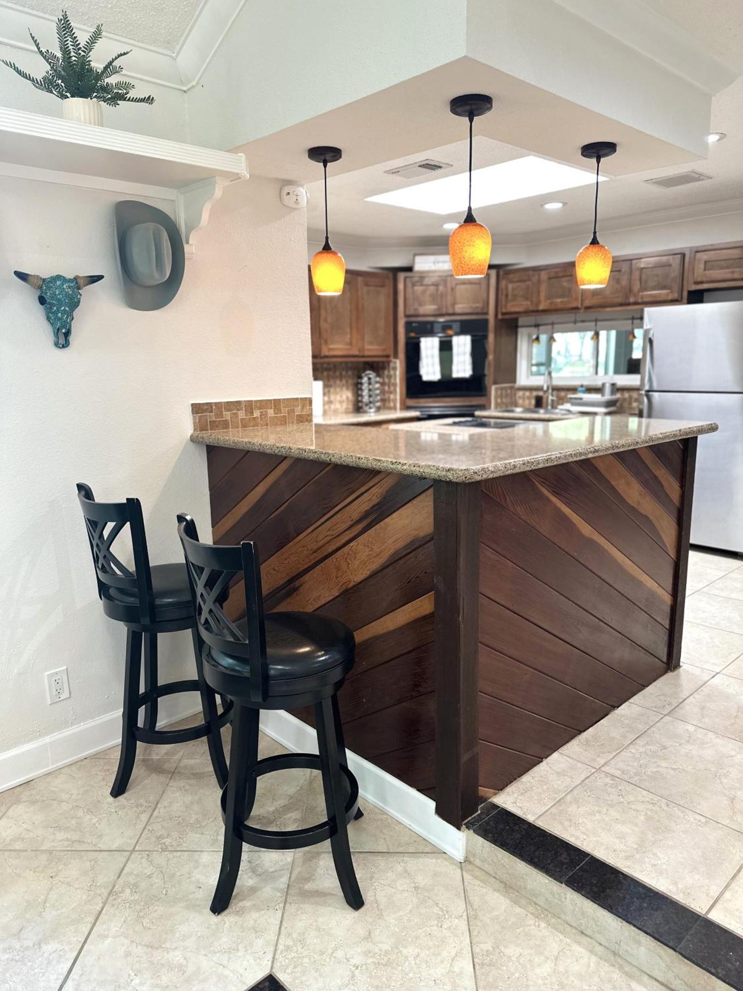 Stunning 4 Acre Retreat With Hot Tub, Sauna And Pool Tomball Extérieur photo